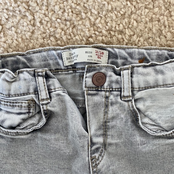 Zara Baby Boy Jeans Lot - Size 12/18 Months - Picture 7 of 7
